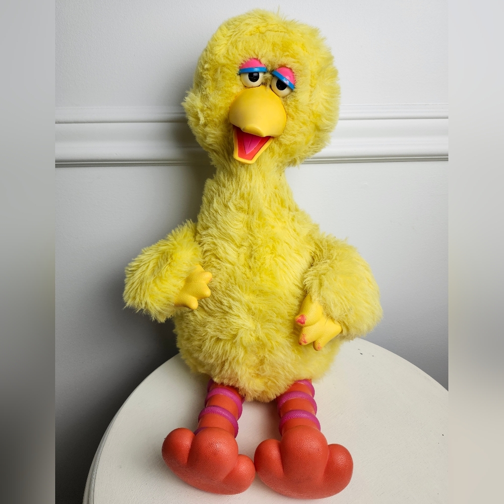 Vintage 1986 Ideal "Big Bird Story Magic" Sesame Street Cassette Player